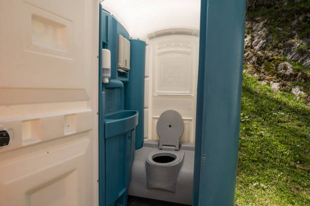 Best Portable restroom trailer rental  in Geva, NE